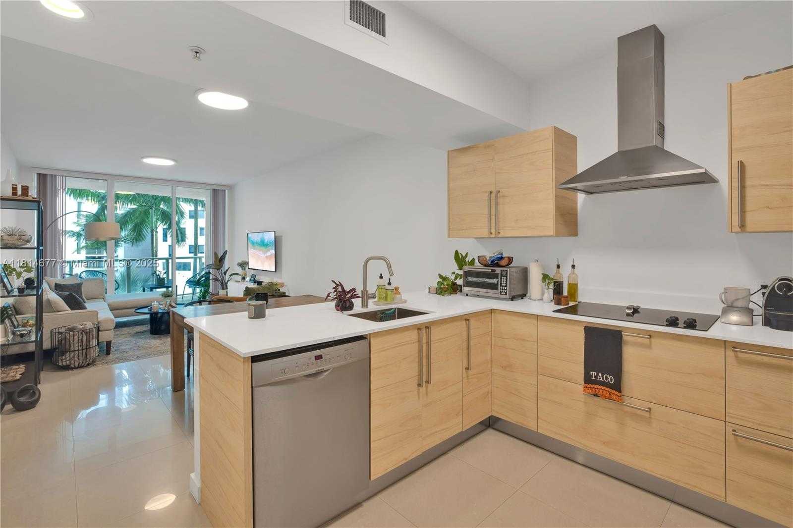 Small Image of 218 SOUTH EAST 14TH ST #906, Miami Number 5
