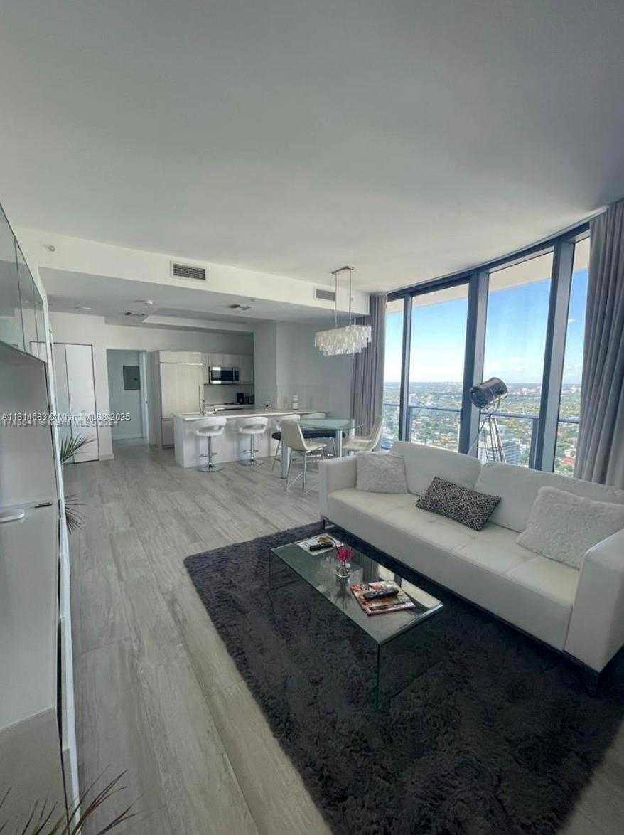 Small Image of 55 SOUTH WEST 9TH ST #4208, Miami Number 4