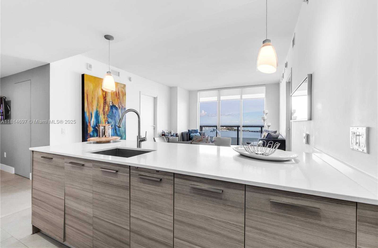 Small Image of 1300 BRICKELL BAY DR #2904, Miami Number 11