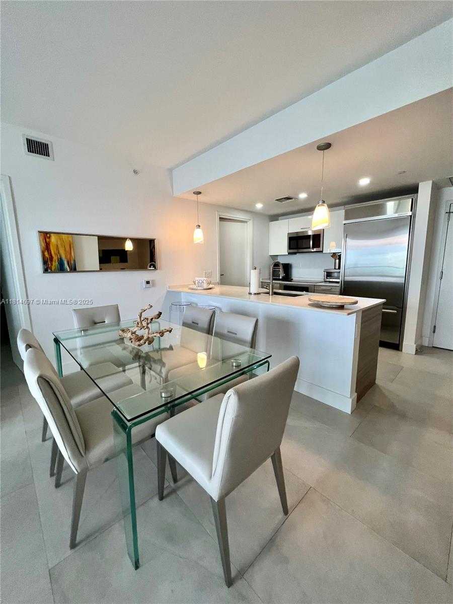 Small Image of 1300 BRICKELL BAY DR #2904, Miami Number 16