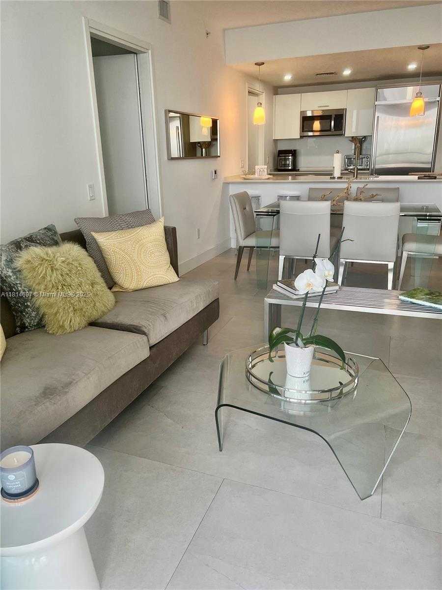 Small Image of 1300 BRICKELL BAY DR #2904, Miami Number 21