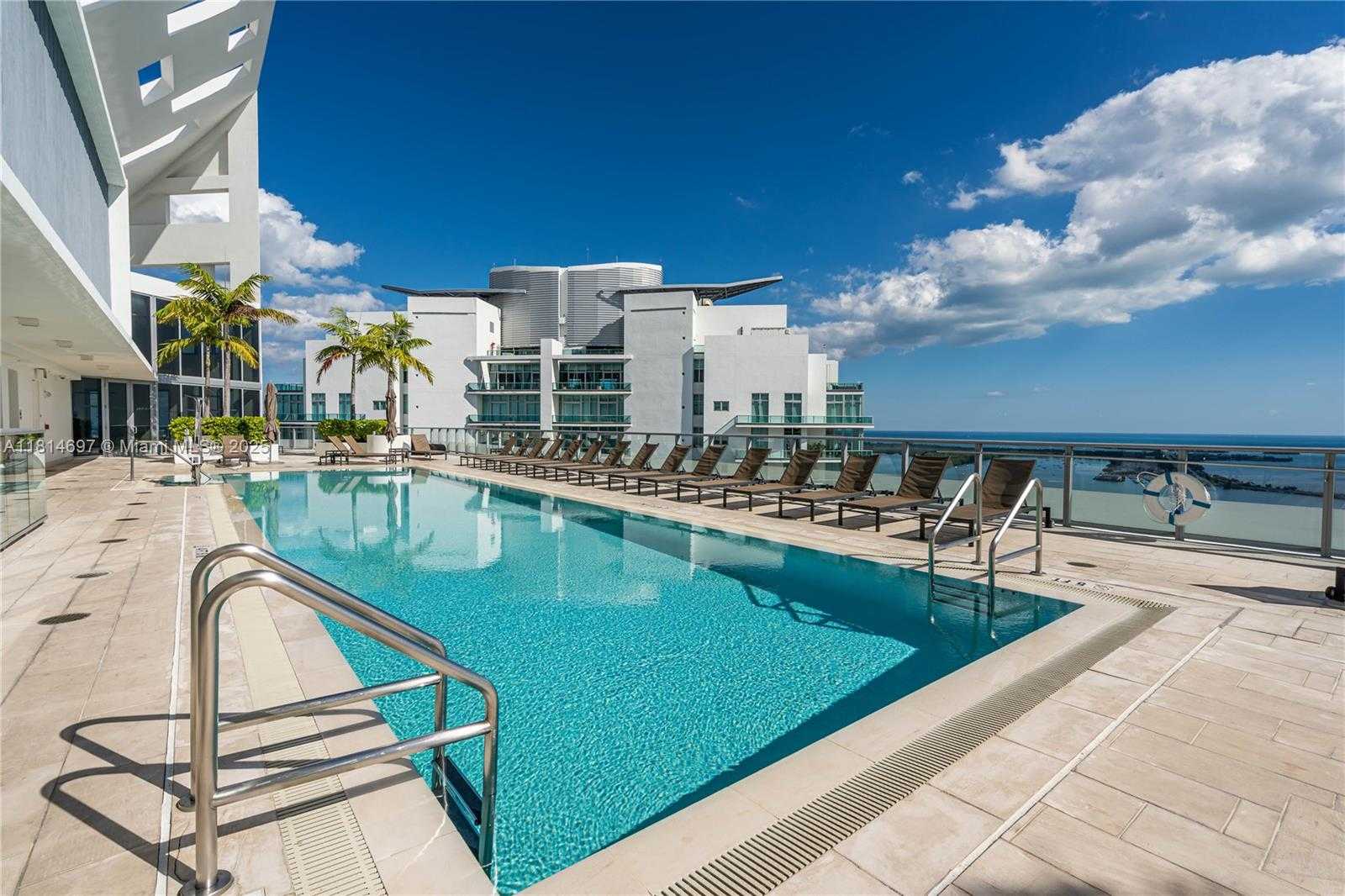 Small Image of 1300 BRICKELL BAY DR #2904, Miami Number 41