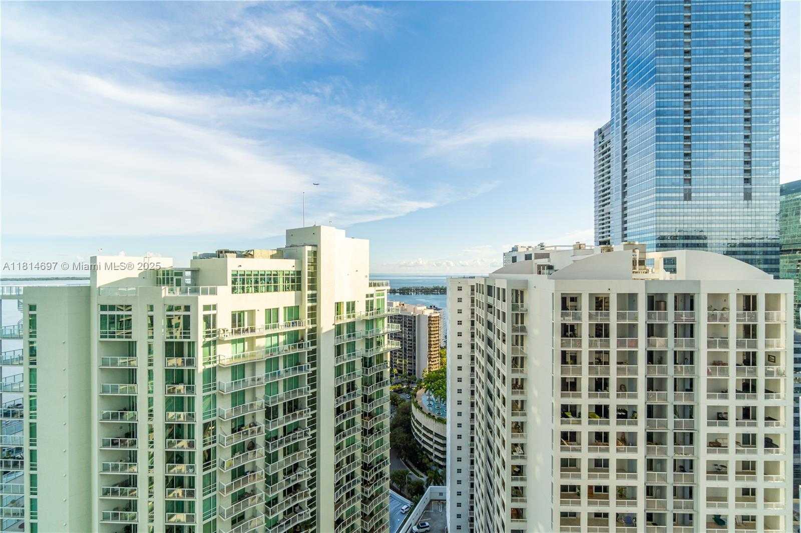 Small Image of 1300 BRICKELL BAY DR #2904, Miami Number 7