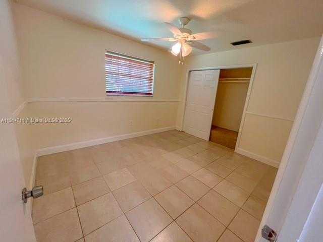Small Image of 7485 SOUTH WEST 126TH ST, Pinecrest Number 14