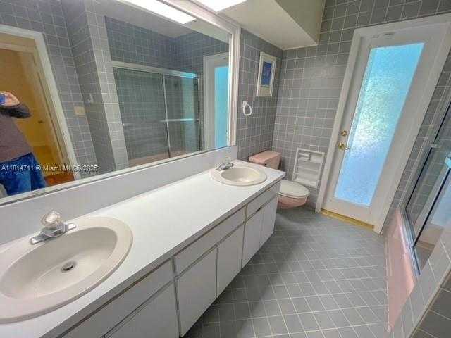 Small Image of 7485 SOUTH WEST 126TH ST, Pinecrest Number 15