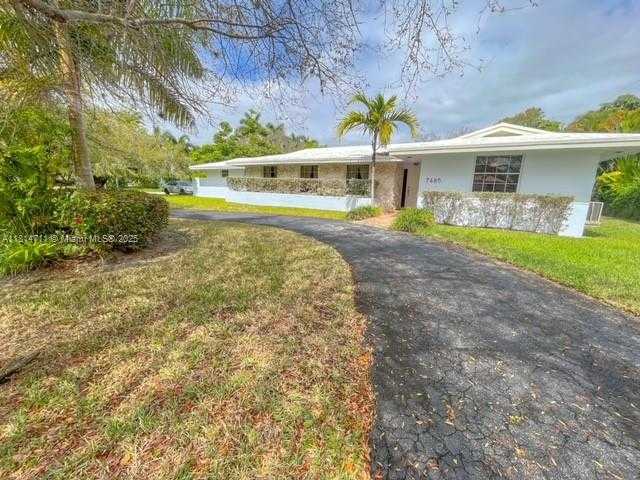 Small Image of 7485 SOUTH WEST 126TH ST, Pinecrest Number 2