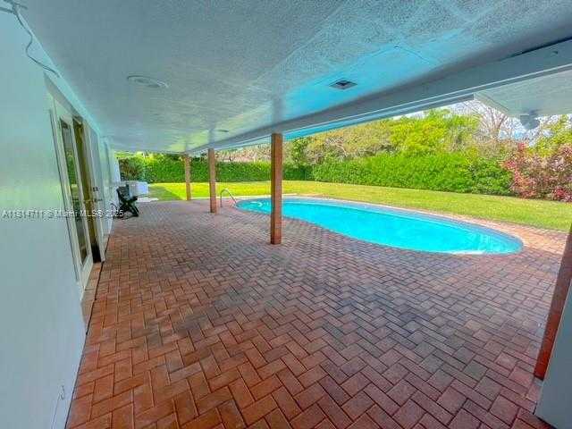 Small Image of 7485 SOUTH WEST 126TH ST, Pinecrest Number 27
