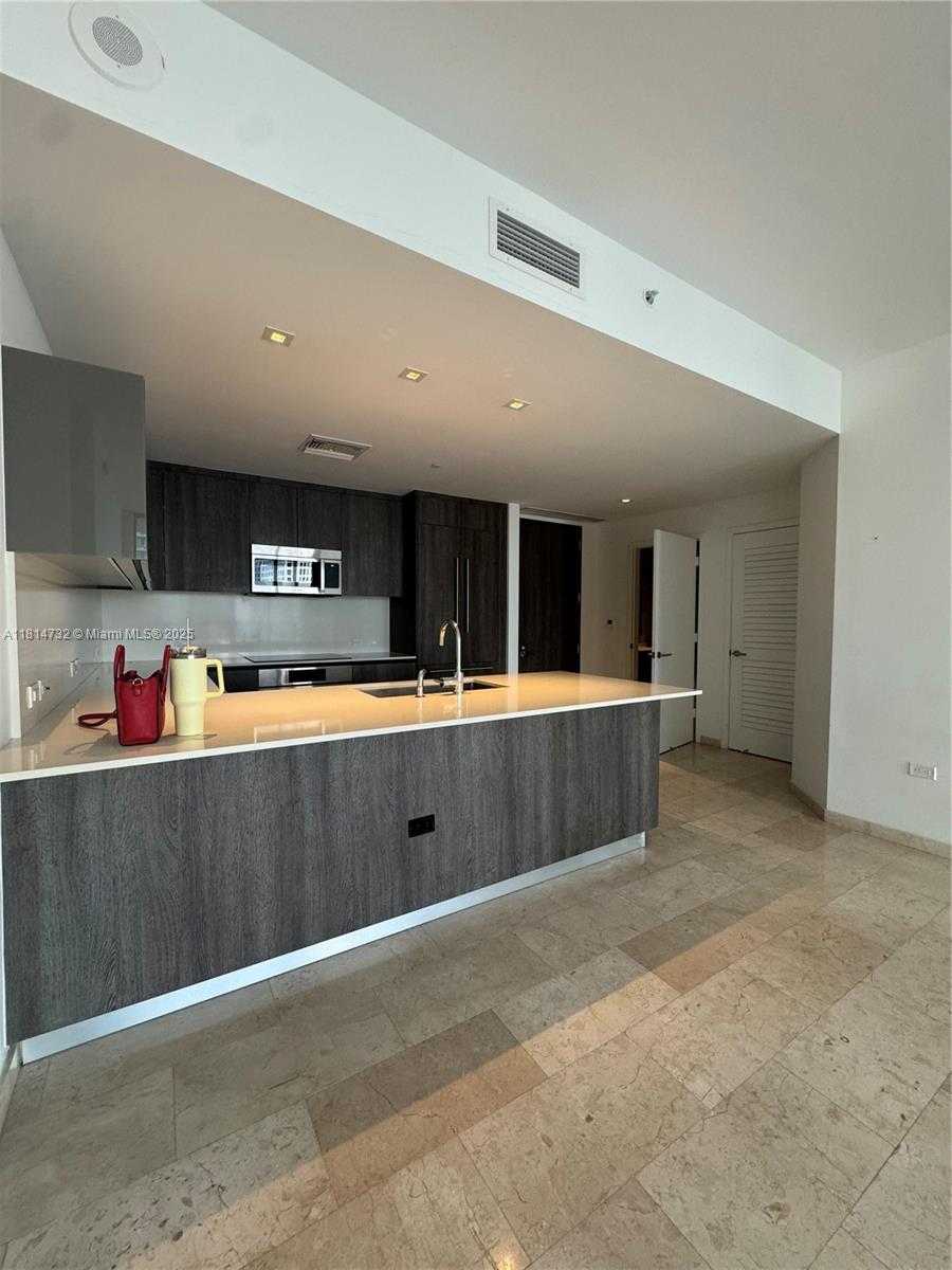 Small Image of 88 SOUTH WEST 7TH ST #2403, Miami Number 7