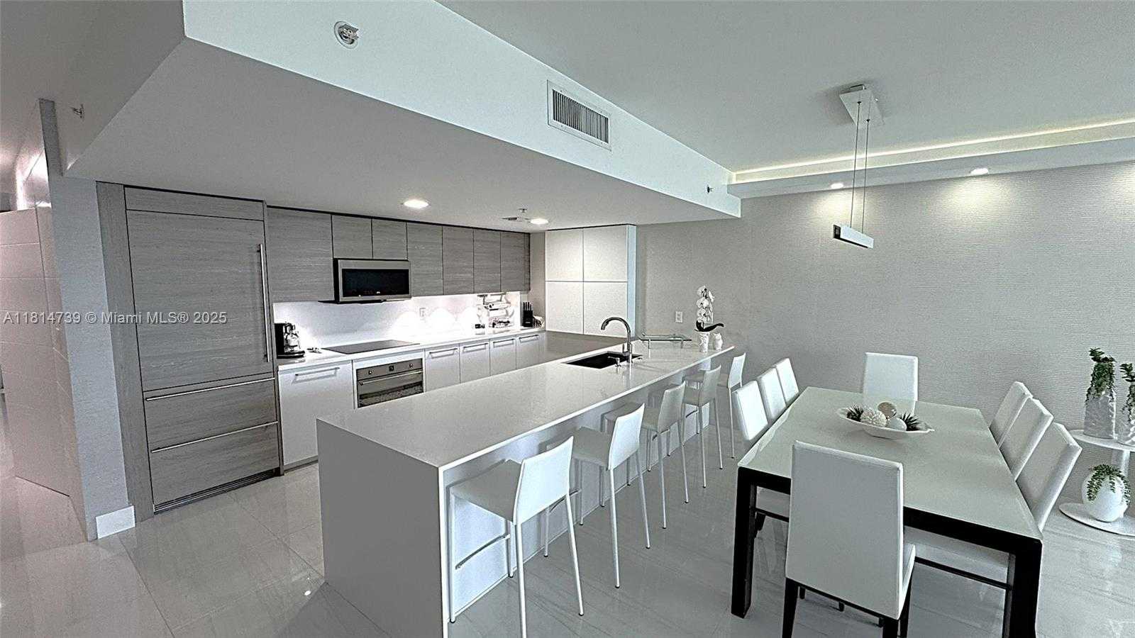 Small Image of 400 EAST SUNNY ISLES BLVD #1118, Sunny Isles Beach Number 3