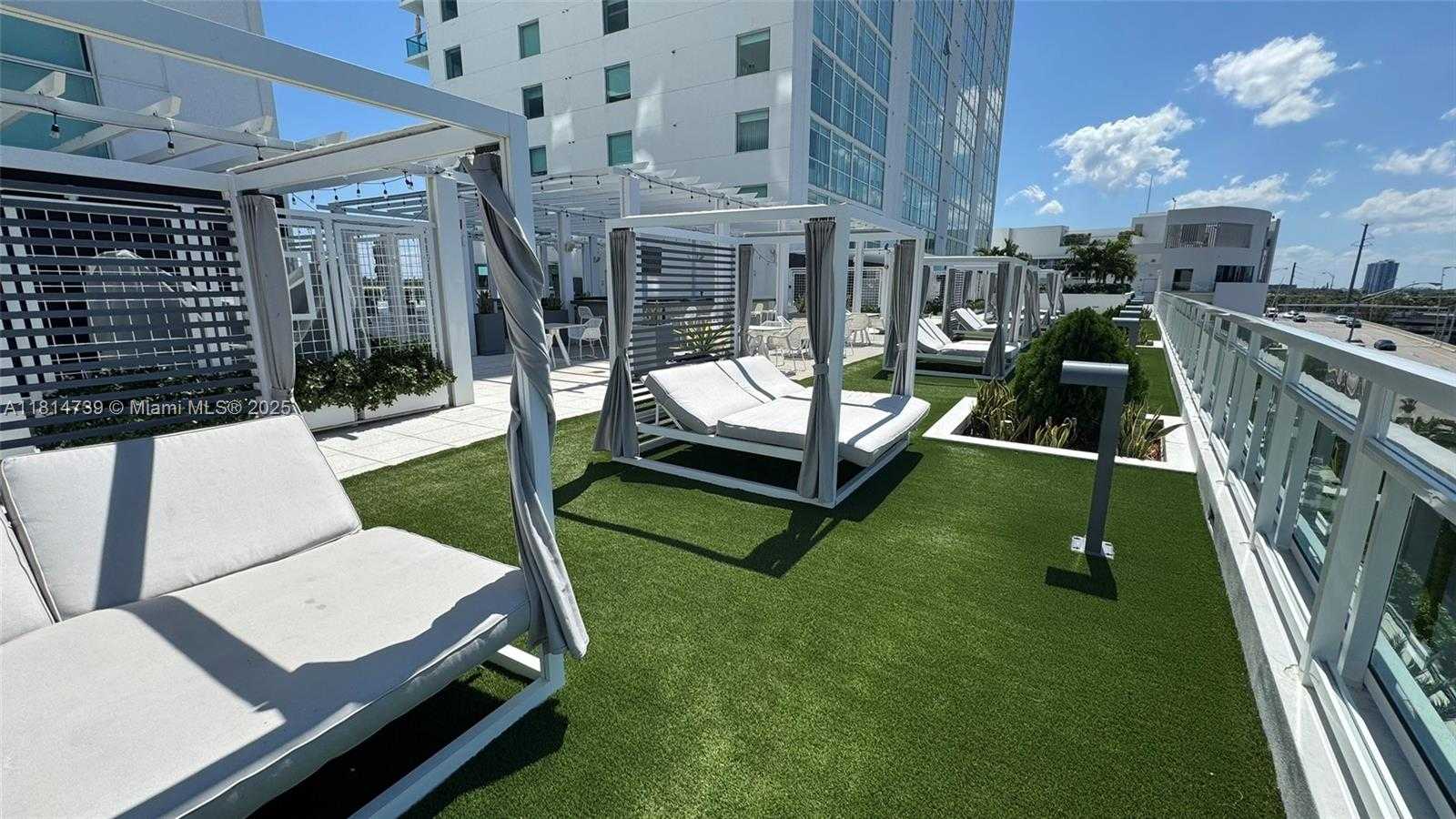 Small Image of 400 EAST SUNNY ISLES BLVD #1118, Sunny Isles Beach Number 30