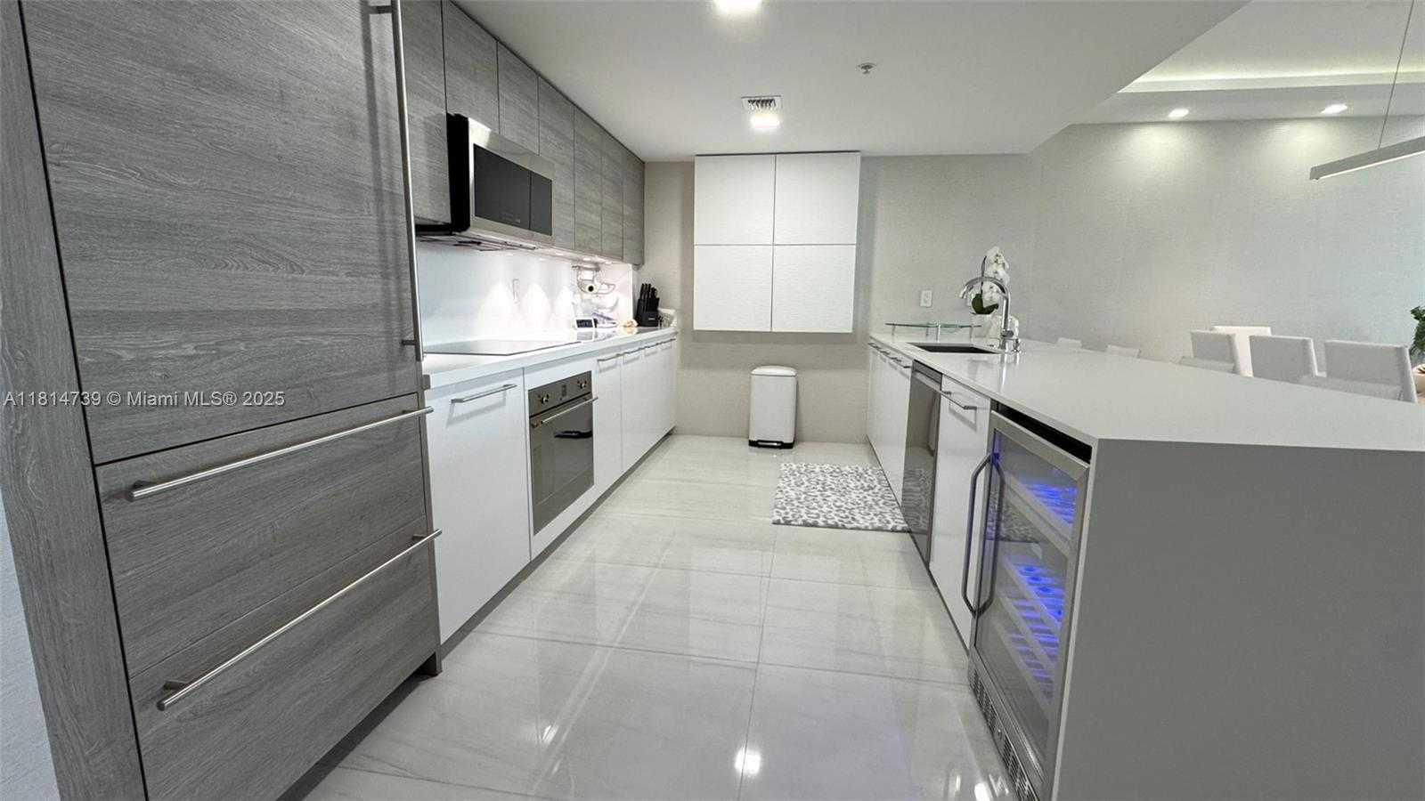 Small Image of 400 EAST SUNNY ISLES BLVD #1118, Sunny Isles Beach Number 6