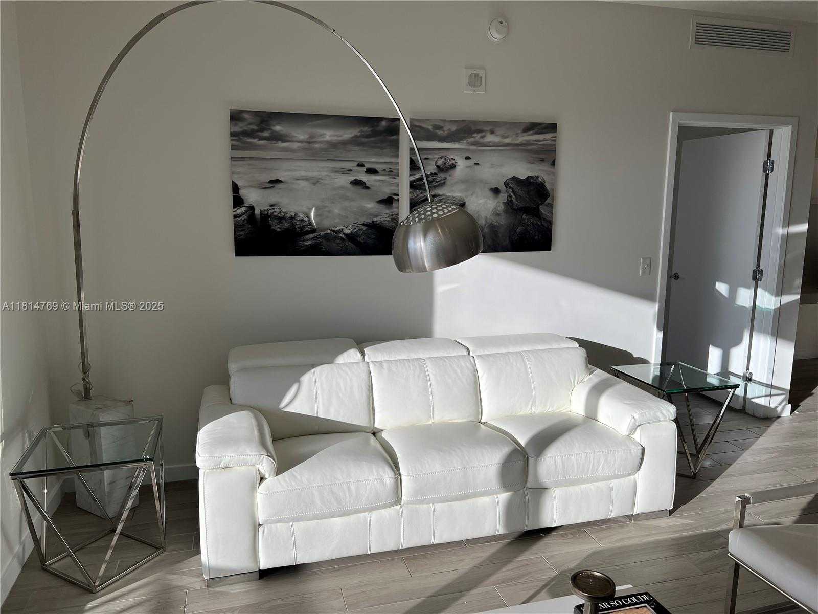 Small Image of 999 SOUTH WEST 1ST AVE #2505, Miami Number 2