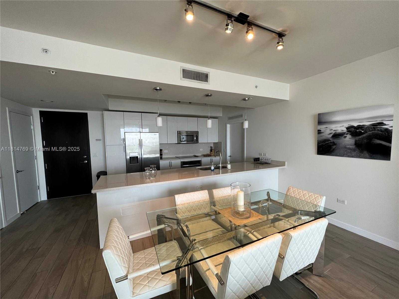 Small Image of 999 SOUTH WEST 1ST AVE #2505, Miami Number 3