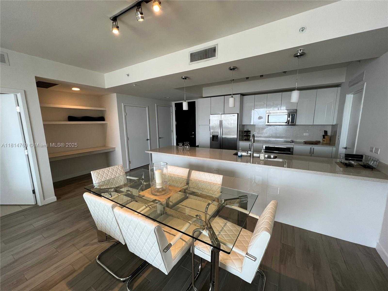 Small Image of 999 SOUTH WEST 1ST AVE #2505, Miami Number 6