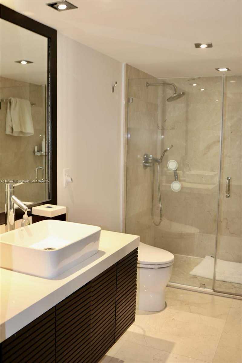 Small Image of 9801 COLLINS AVE #17U, Bal Harbour Number 17