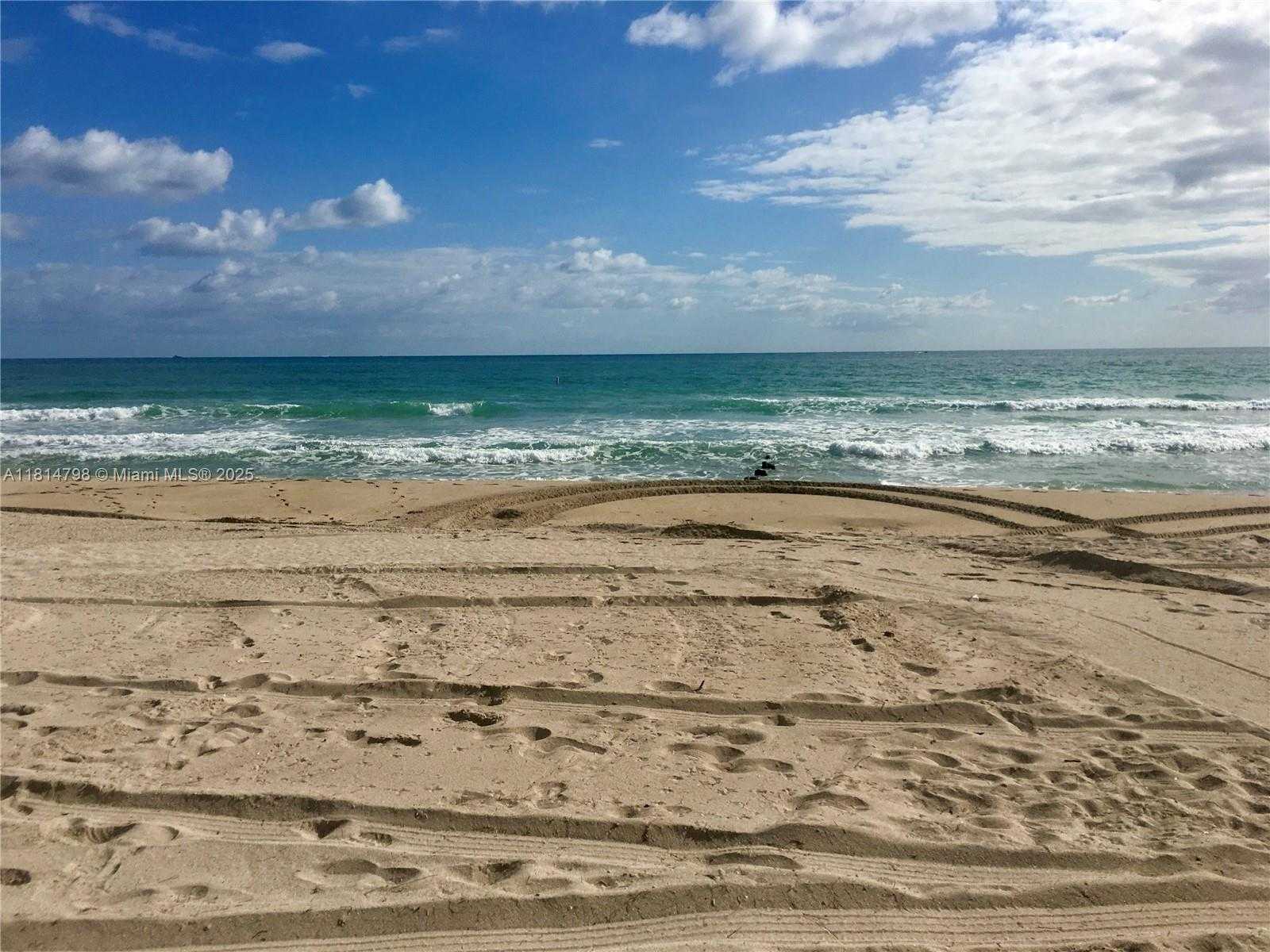 Small Image of 9801 COLLINS AVE #17U, Bal Harbour Number 2