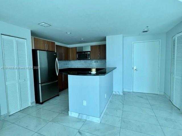 Small Image of 300 SOUTH BISCAYNE BLVD #3110, Miami Number 2