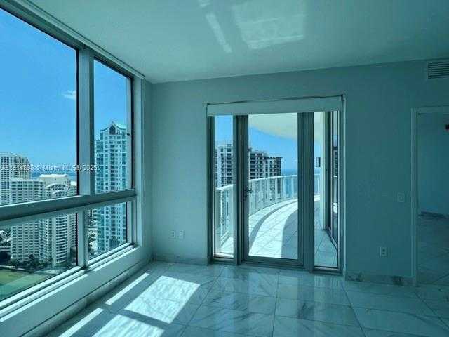 Small Image of 300 SOUTH BISCAYNE BLVD #3110, Miami Number 5