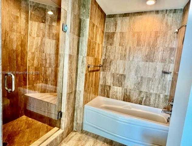 Small Image of 300 SOUTH BISCAYNE BLVD #3110, Miami Number 7