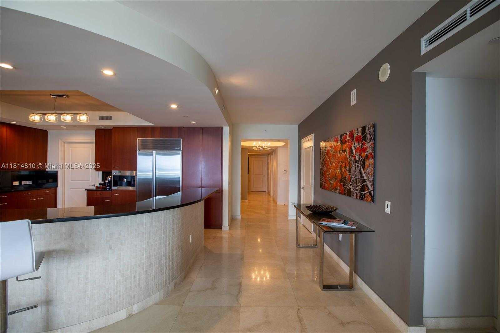 Small Image of 6000 ISLAND BLVD #2602, Aventura Number 12