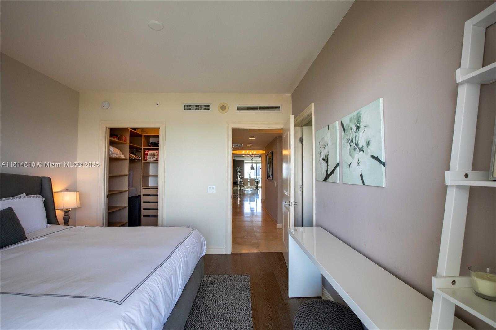 Small Image of 6000 ISLAND BLVD #2602, Aventura Number 26