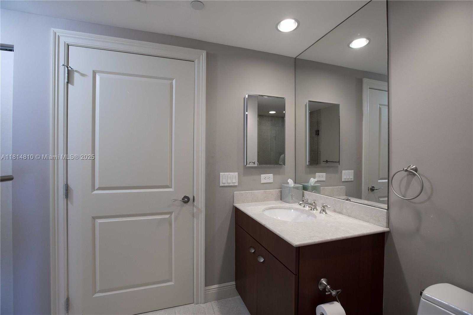 Small Image of 6000 ISLAND BLVD #2602, Aventura Number 41