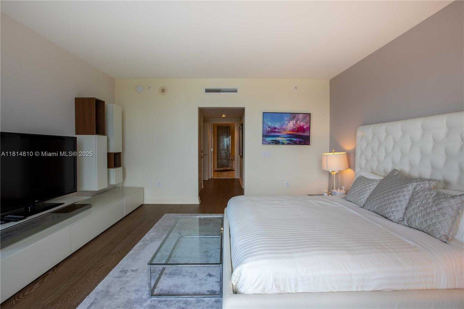 Small Image of 6000 ISLAND BLVD #2602, Aventura Number 52