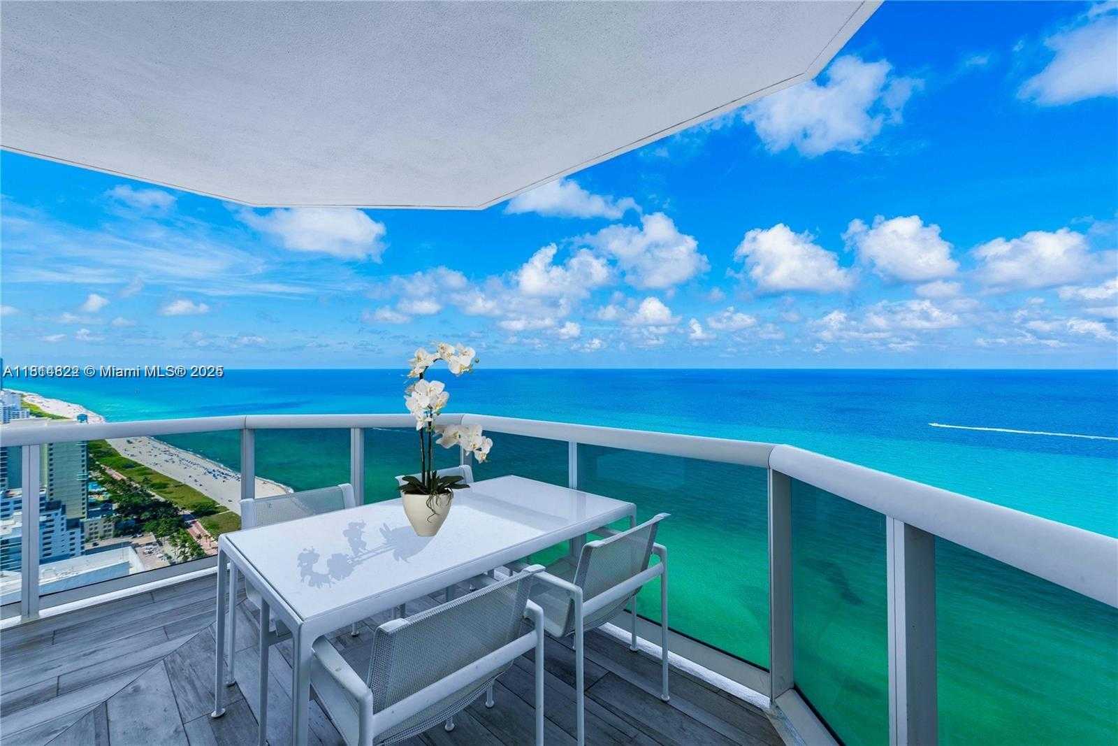 Small Image of 4779 COLLINS AVE #3801, Miami Beach Number 16