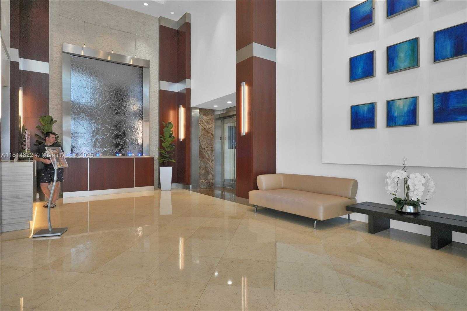 Small Image of 4779 COLLINS AVE #3801, Miami Beach Number 32