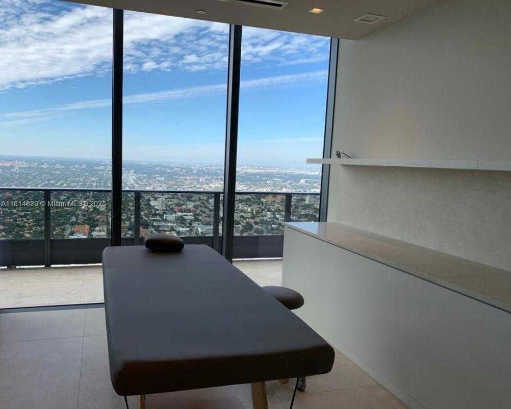 Small Image of 1000 BRICKELL PLAZA #2506, Miami Number 18