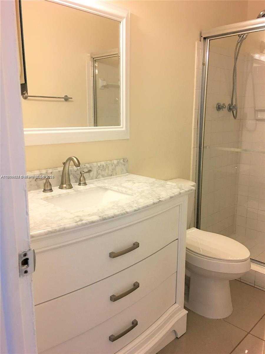Small Image of 11207 SOUTH WEST 88 ST #214A, Miami Number 13