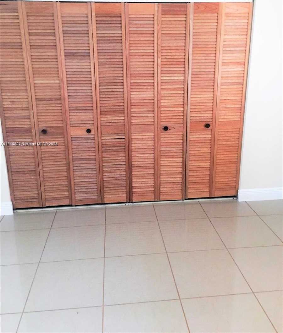 Small Image of 11207 SOUTH WEST 88 ST #214A, Miami Number 14