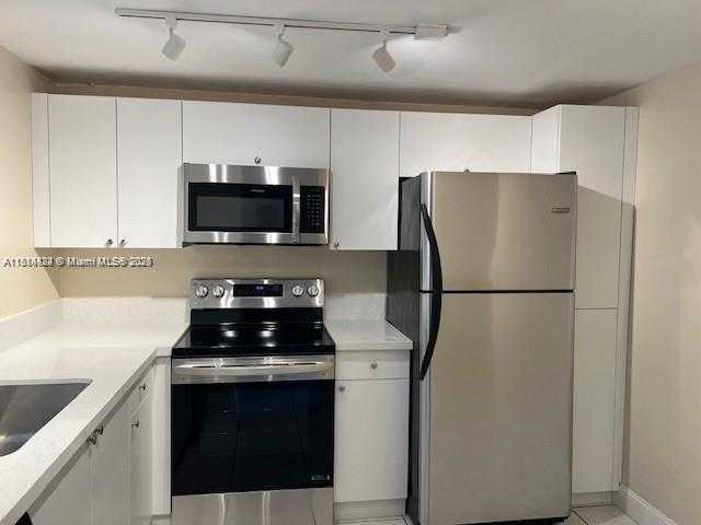 Small Image of 11207 SOUTH WEST 88 ST #214A, Miami Number 4