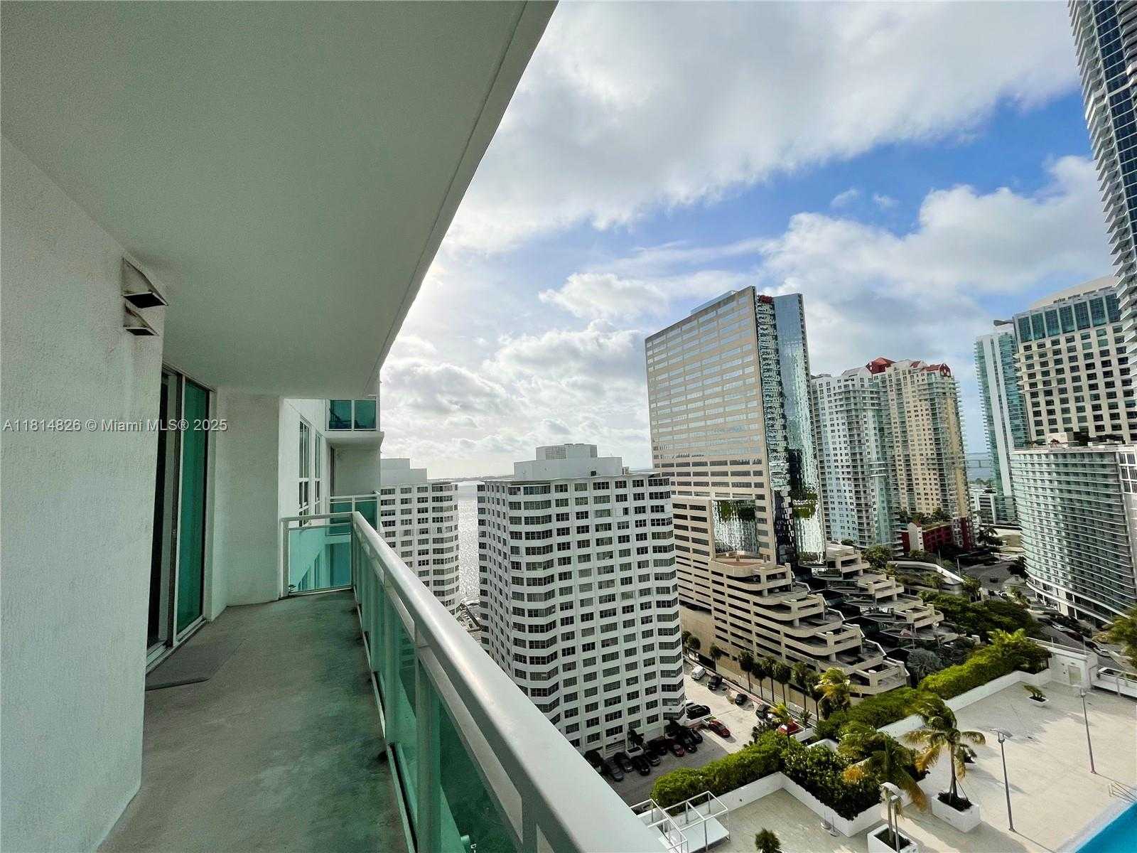 Small Image of 950 BRICKELL BAY DR #1907, Miami Number 6