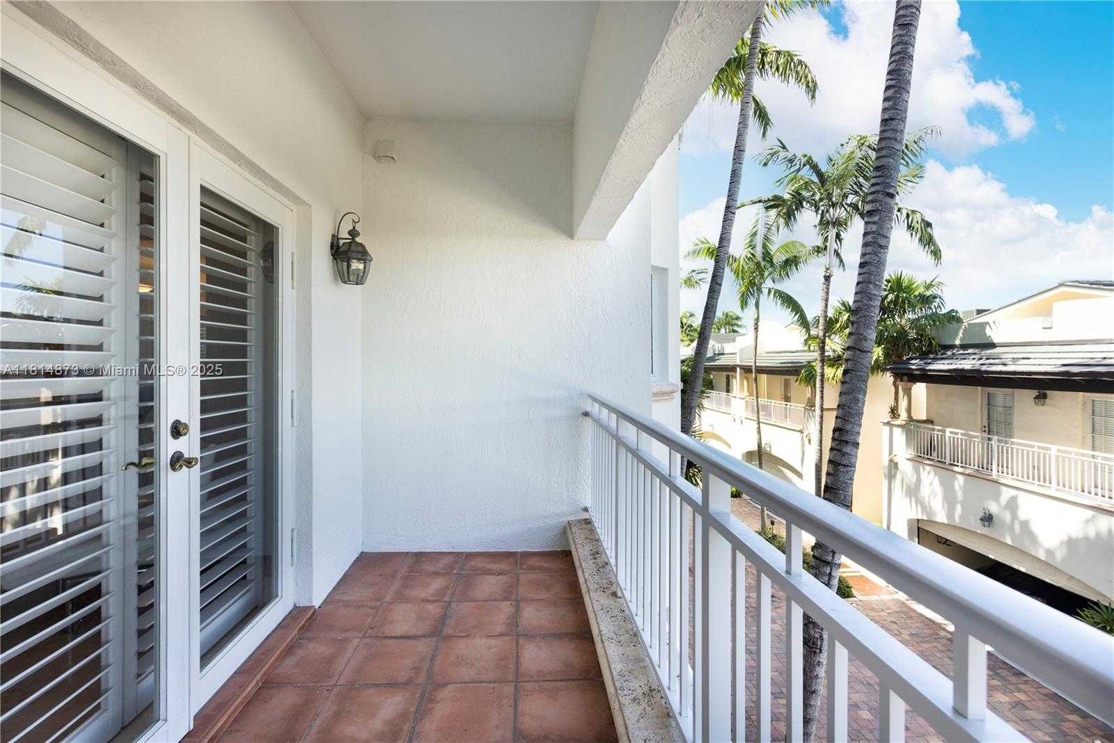Small Image of 1415 SUNSET HARBOUR #203, Miami Beach Number 13