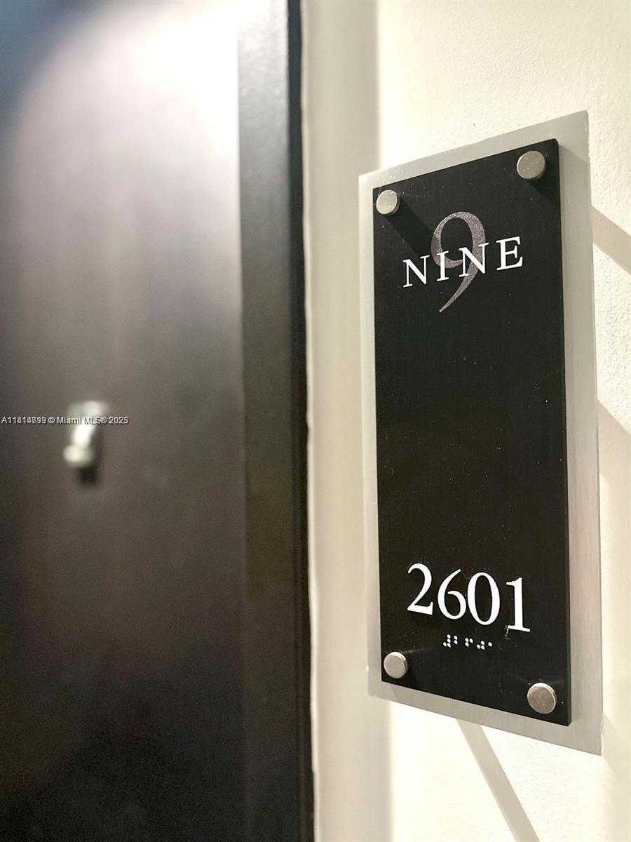 Small Image of 999 SOUTH WEST 1ST AVE #2601, Miami Number 13