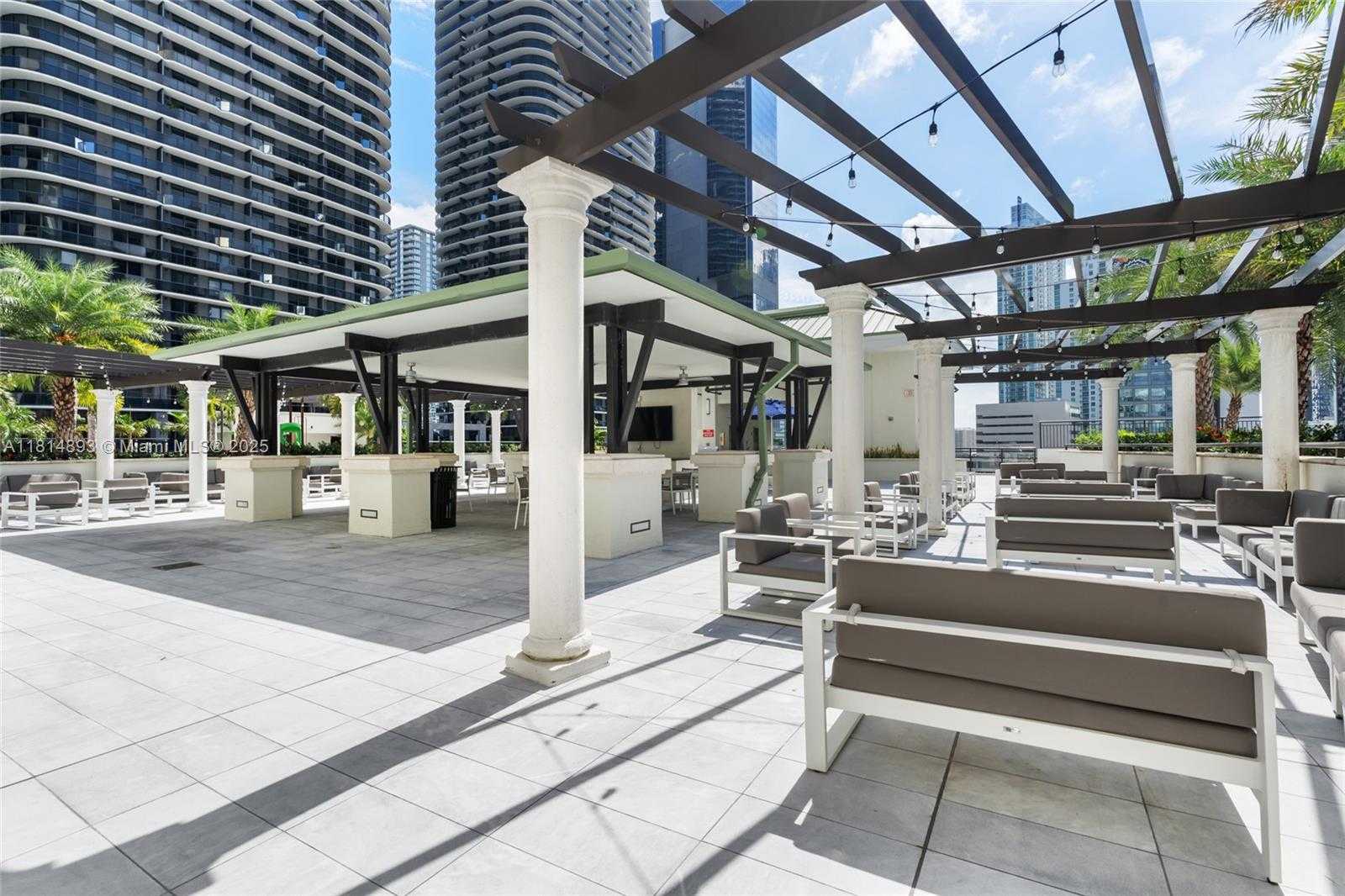 Small Image of 999 SOUTH WEST 1ST AVE #2601, Miami Number 21