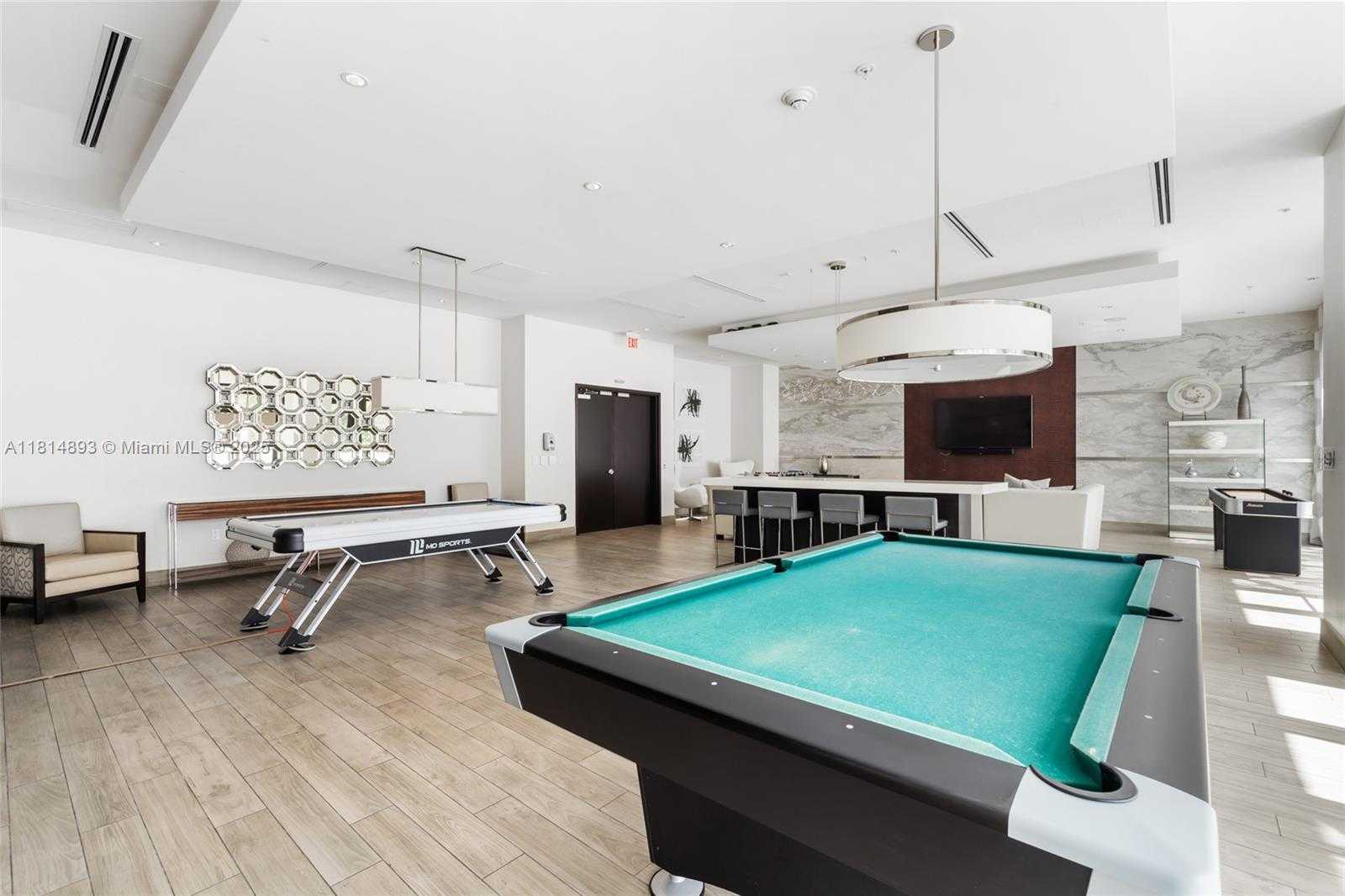 Small Image of 999 SOUTH WEST 1ST AVE #2601, Miami Number 23