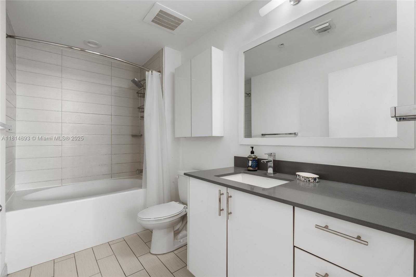 Small Image of 999 SOUTH WEST 1ST AVE #2601, Miami Number 29
