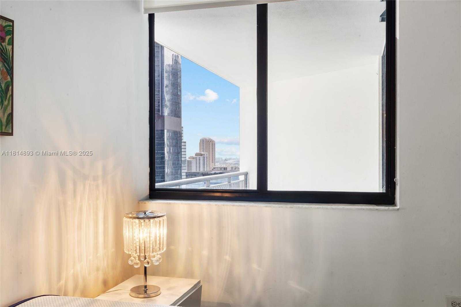Small Image of 999 SOUTH WEST 1ST AVE #2601, Miami Number 30