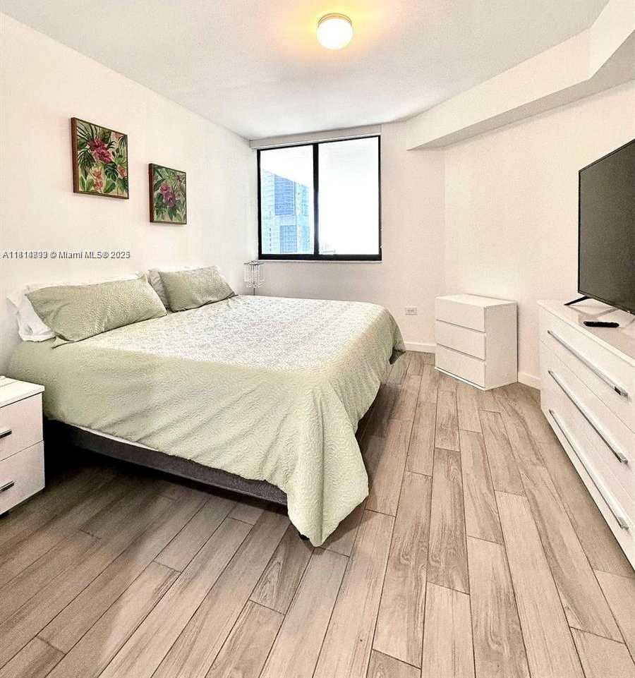 Small Image of 999 SOUTH WEST 1ST AVE #2601, Miami Number 6