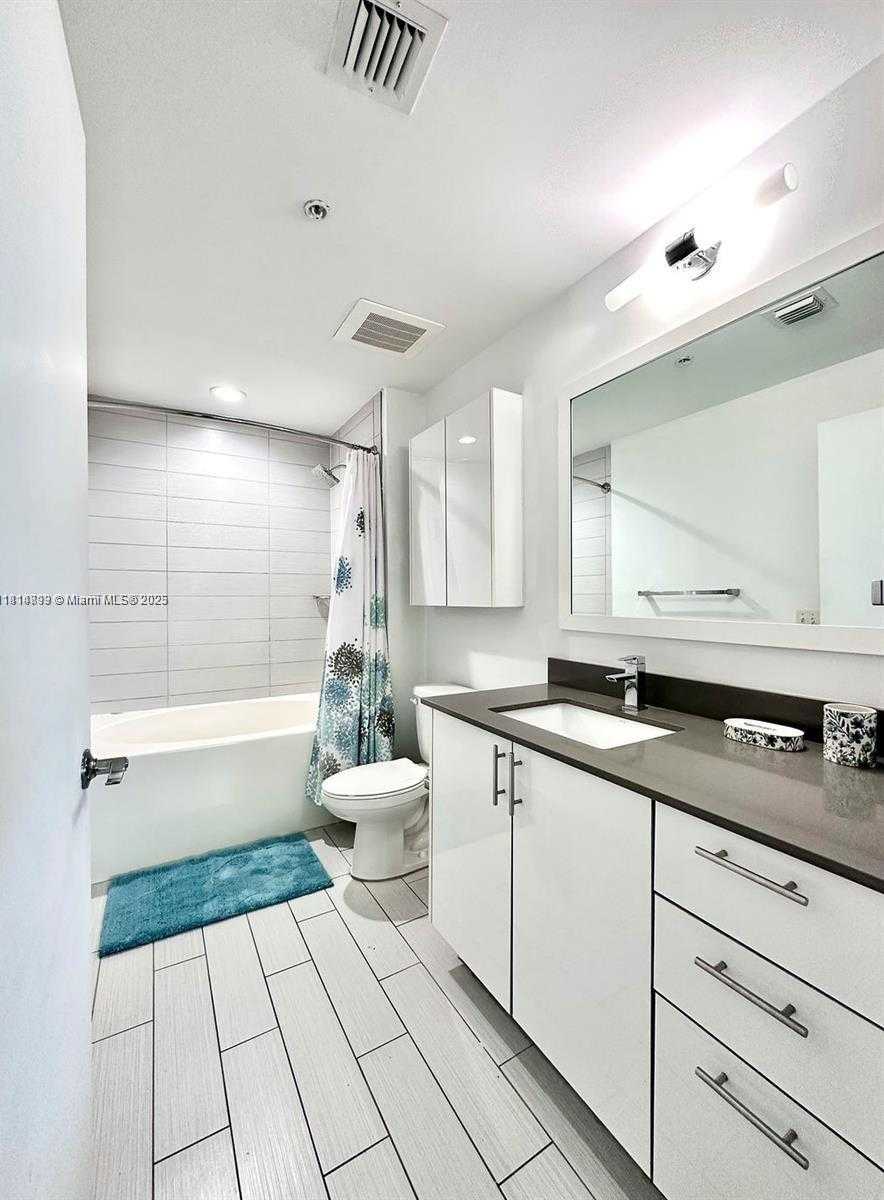 Small Image of 999 SOUTH WEST 1ST AVE #2601, Miami Number 7
