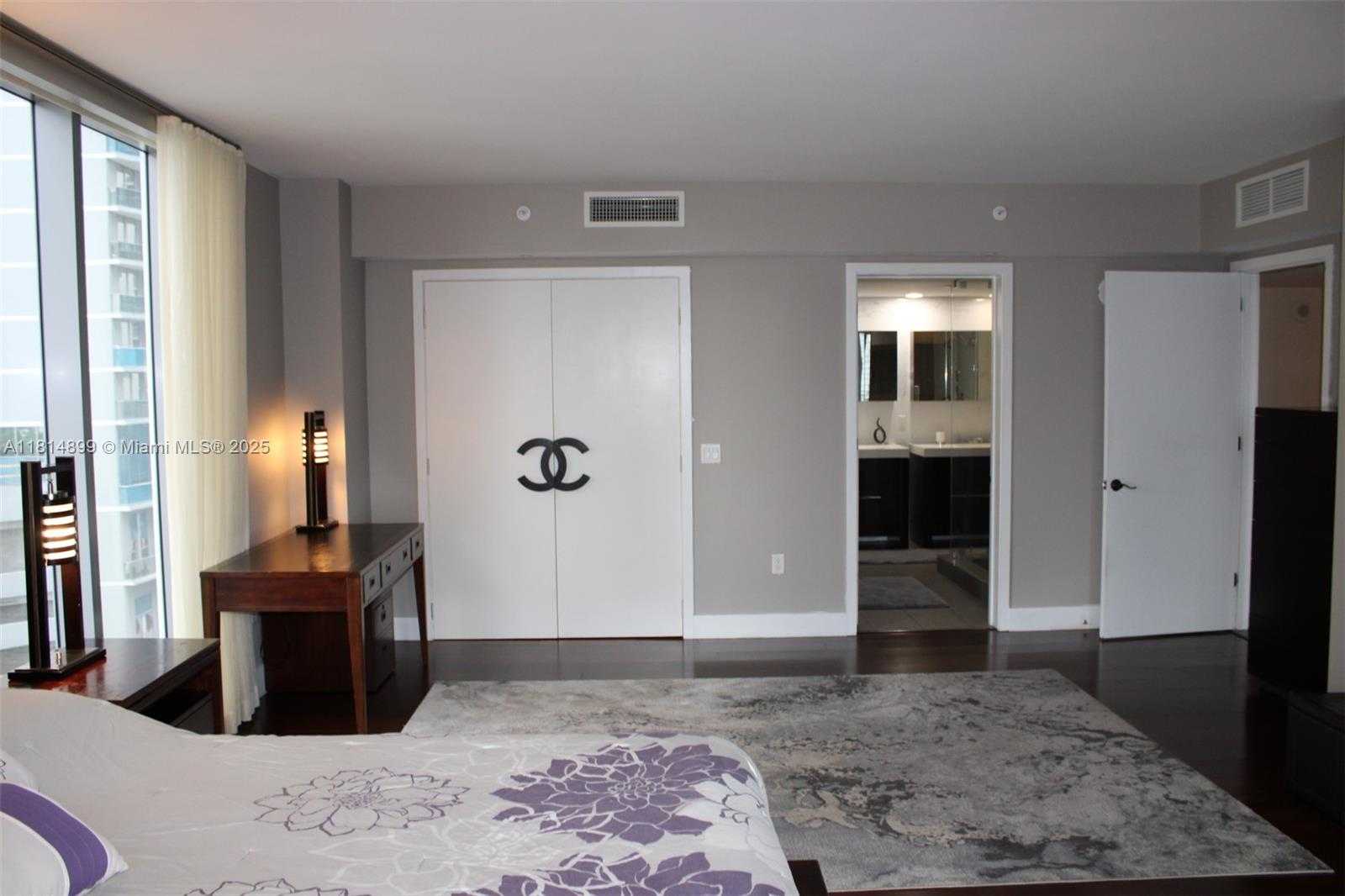 Small Image of 31 SOUTH EAST 6TH ST #1801, Miami Number 20