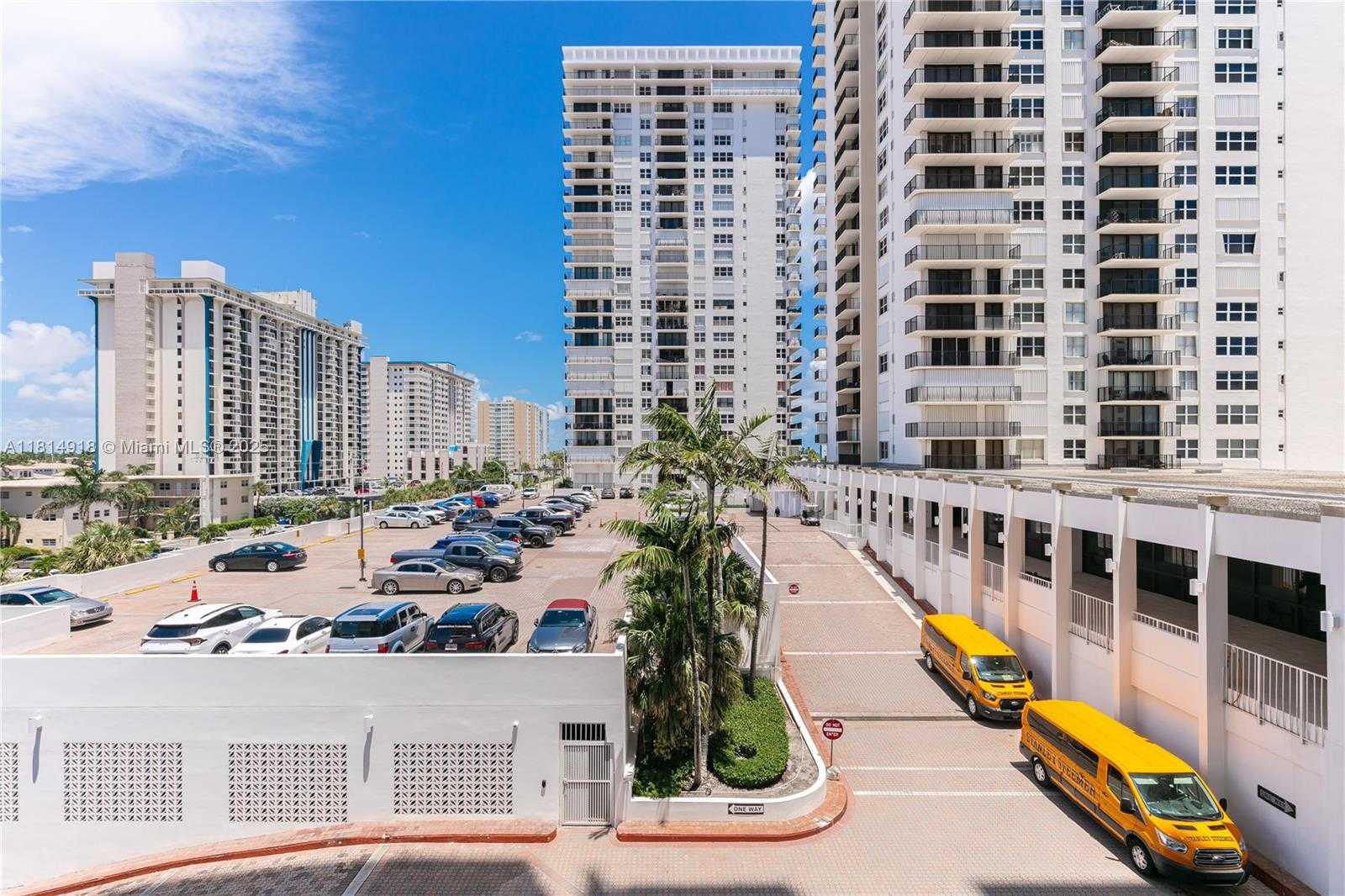 Small Image of 2401 SOUTH OCEAN DR #404, Hollywood Number 26