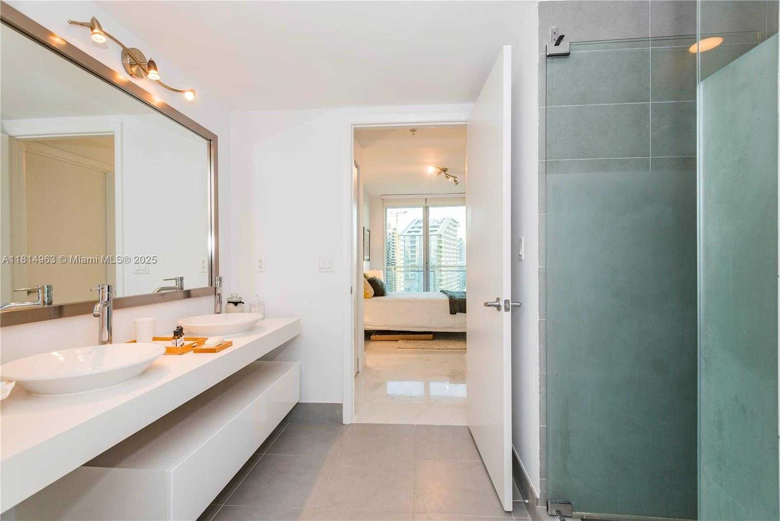Small Image of 92 SOUTH WEST 3RD ST #4404, Miami Number 13