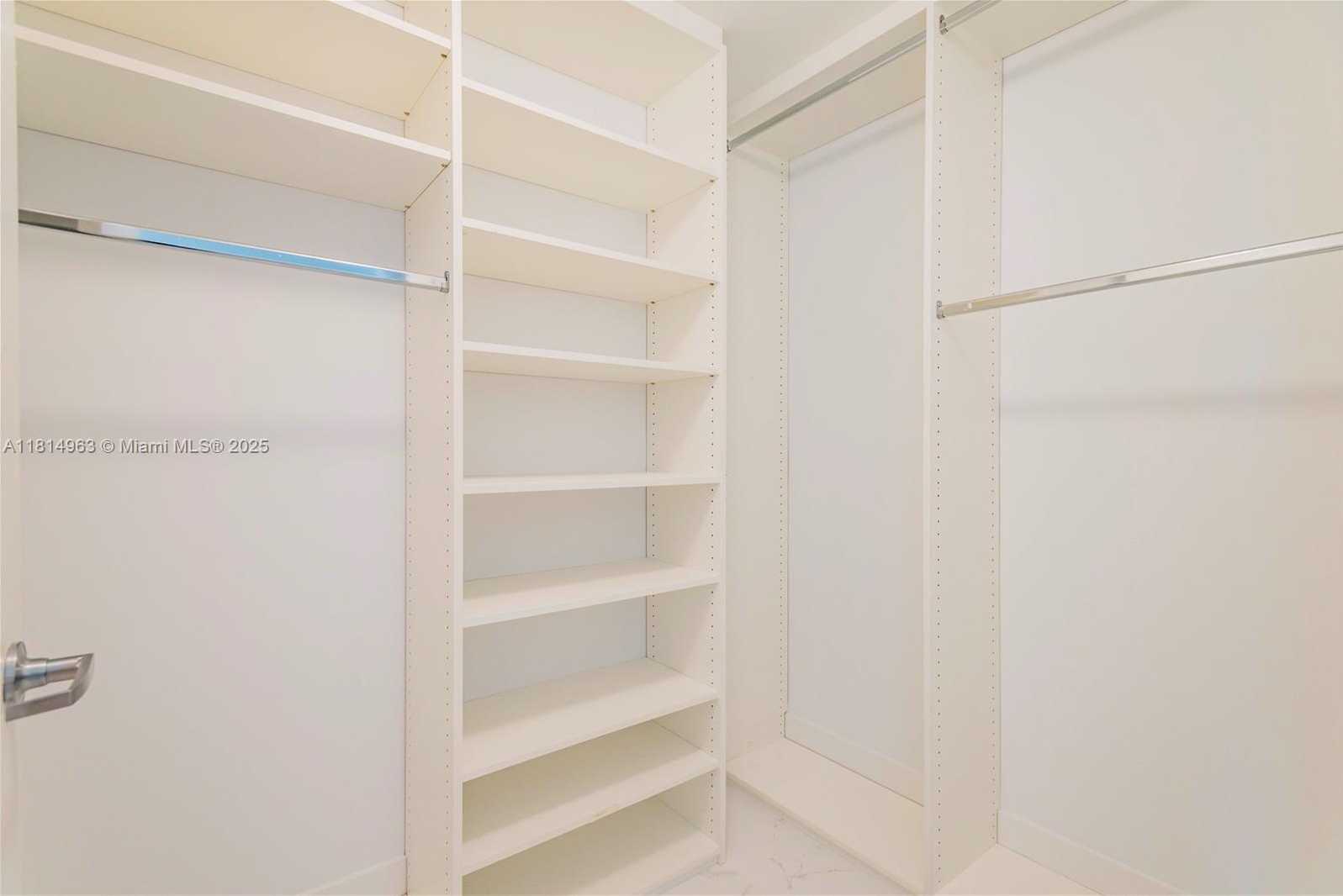 Small Image of 92 SOUTH WEST 3RD ST #4404, Miami Number 15
