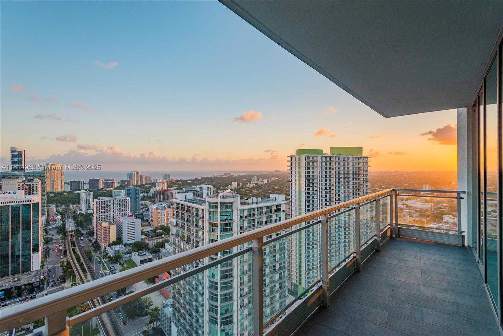 Small Image of 92 SOUTH WEST 3RD ST #4404, Miami Number 2