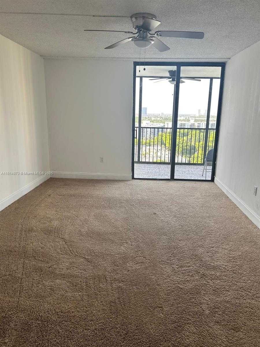 Small Image of 20100 WEST COUNTRY CLUB DR #1503, Aventura Number 15