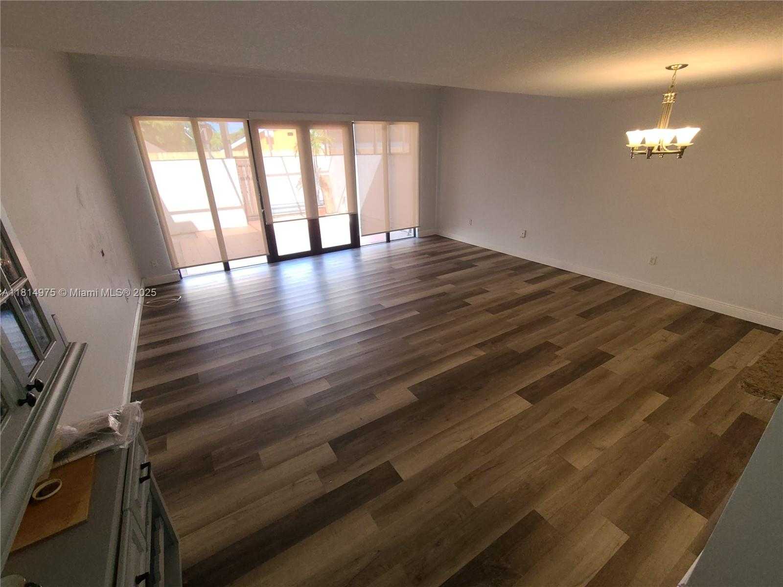 Small Image of 13390 SOUTH WEST 91ST TER #C, Miami Number 8