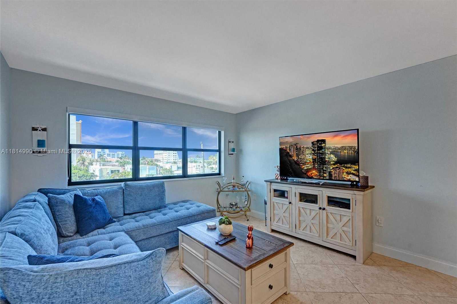 Small Image of 1201 SOUTH OCEAN DR #312N, Hollywood Number 3